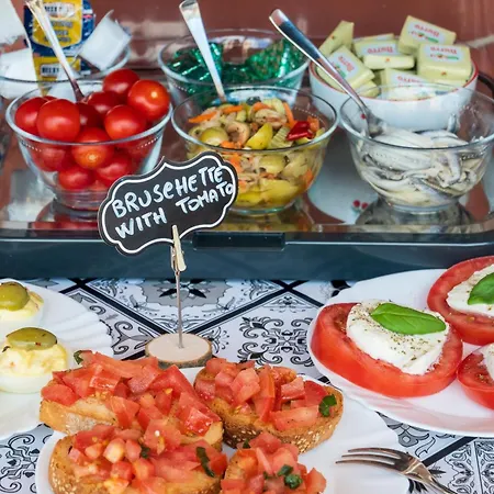 Ciccio And Breakfast - Self Check-in Bed & Breakfast